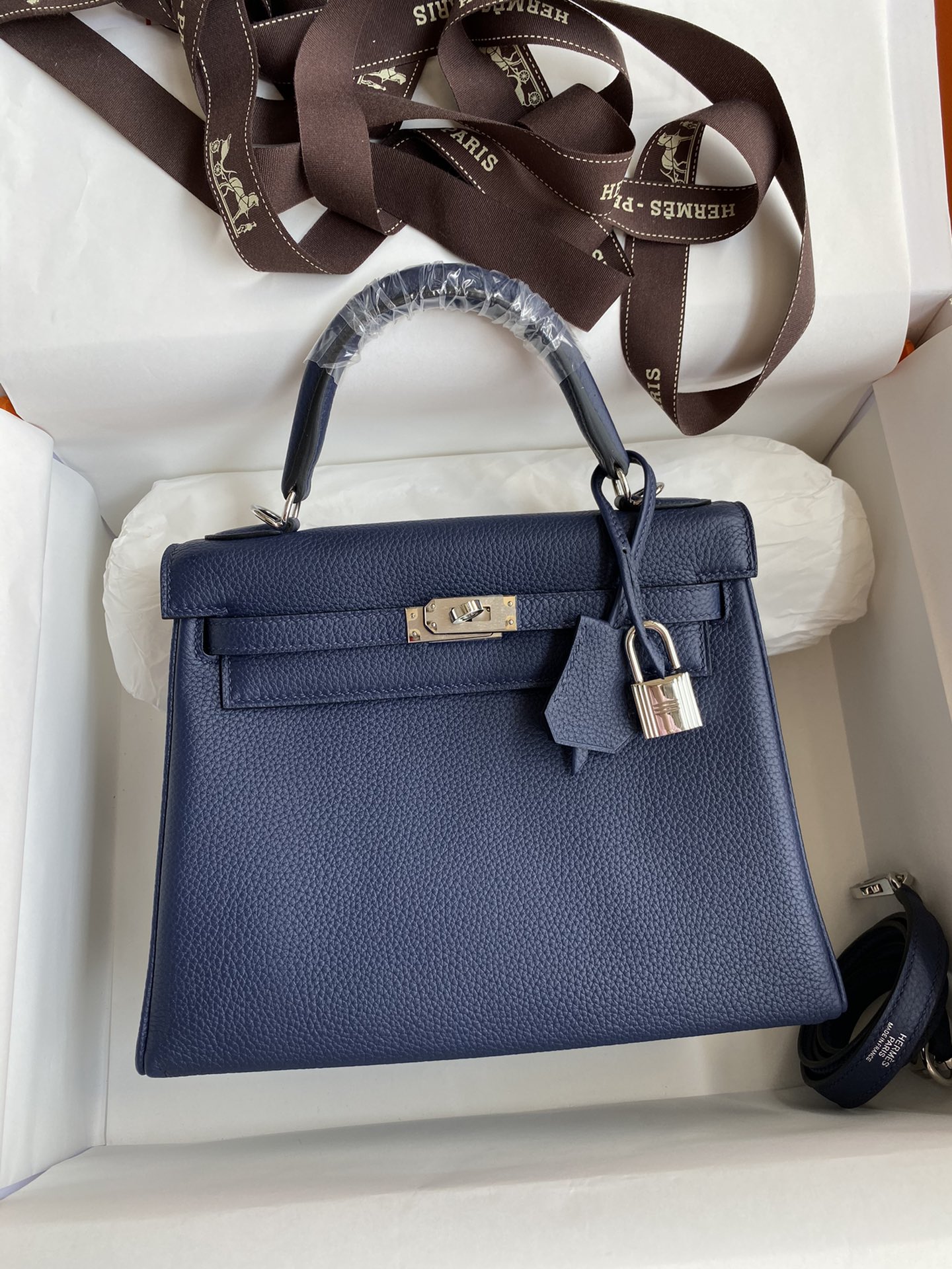 Hermes Kelly 25cm Handbag Shoulder Bag in Blue Nuit Togo Leather